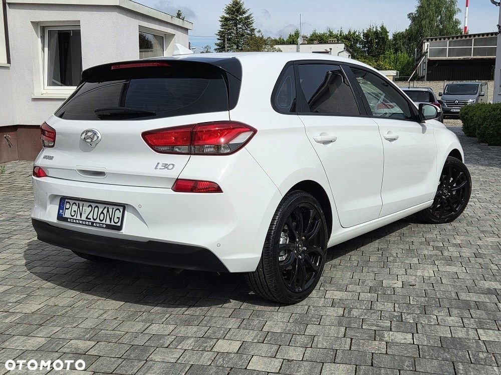 Hyundai i30 1.4 Passion - 3