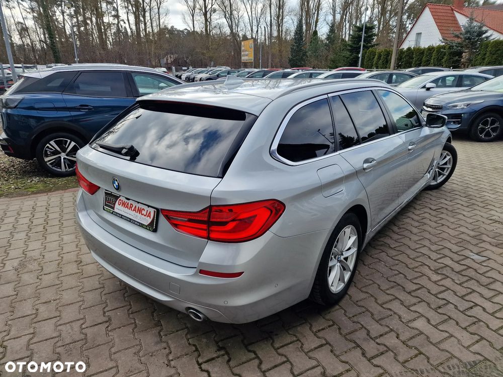 BMW Seria 5 518d - 4