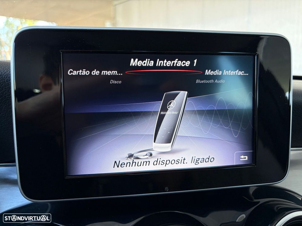 Mercedes-Benz C 180 BlueTEC Avantgarde+ - 27