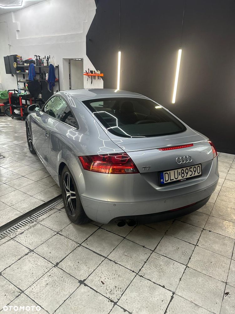 Audi TT Coupé - 8