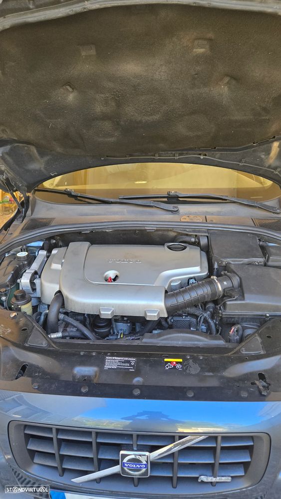 Volvo XC 70 D5 Momentum - 16