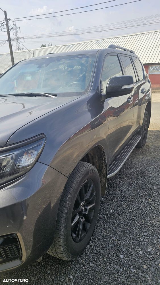 Toyota Land Cruiser 2.8l D-4D 204 CP A/T 7 locuri Luxury AVS Brown - 6