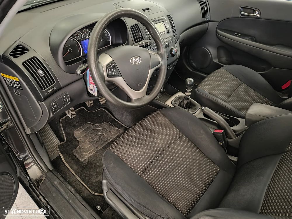 Hyundai i30 1.6 CRDI Comfort - 7