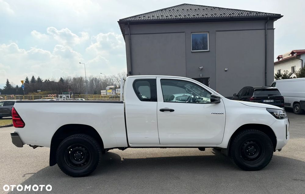 Toyota Hilux 4x4 Double Cab Duty - 4