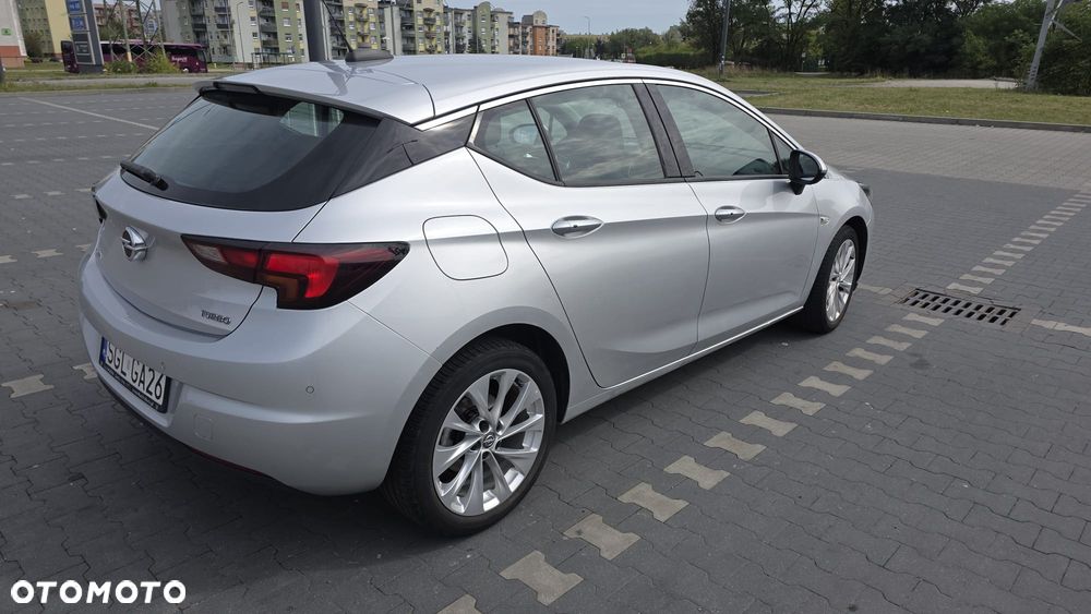 Opel Astra 1.4 T Elite - 8
