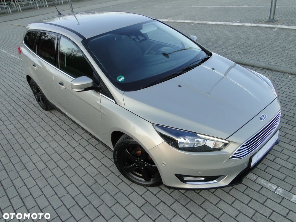 Ford Focus 1.0 EcoBoost STart-Stopp-System TITANIUM X - 11