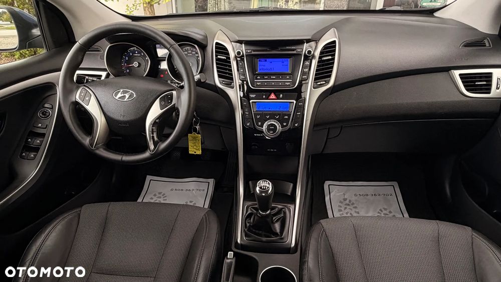 Hyundai i30 - 12
