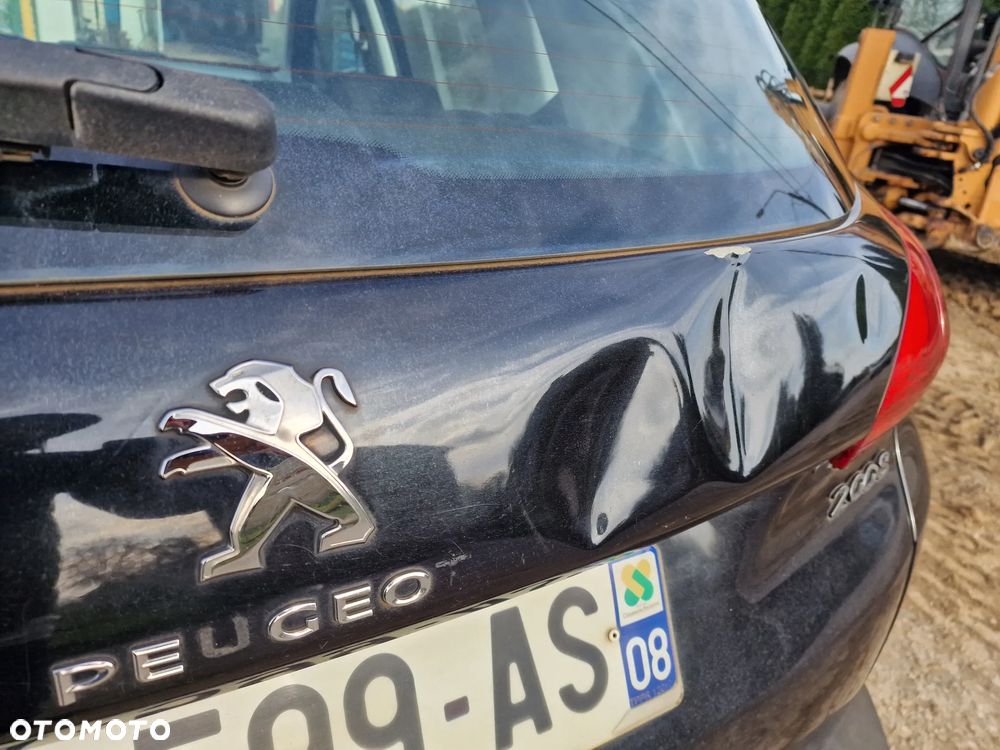Peugeot 2008 1.2 Pure Tech Active EU6 - 26