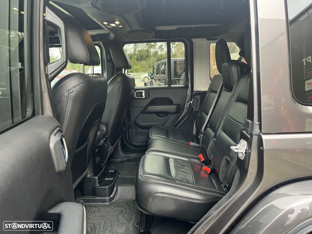 Jeep Wrangler Unlimited 2.2 CRDi AWD Auto Sky One-Touch Sahara - 48