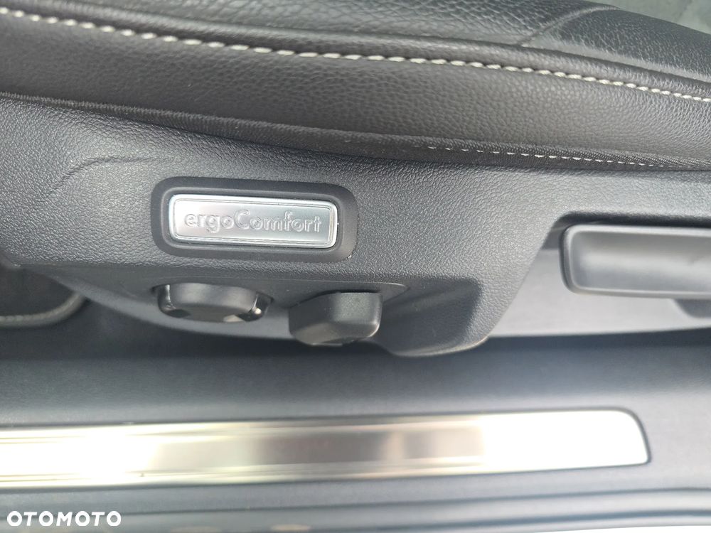 Volkswagen Arteon 2.0 TSI R-Line DSG - 30