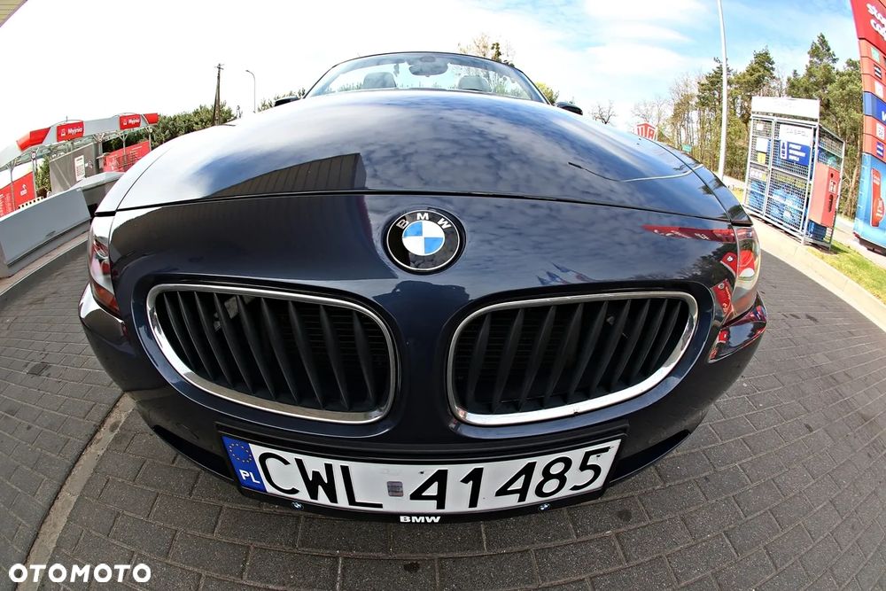 BMW Z4 2.2i - 13