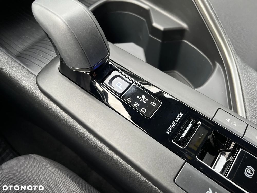 Toyota C-HR 1.8 Hybrid Comfort - 23