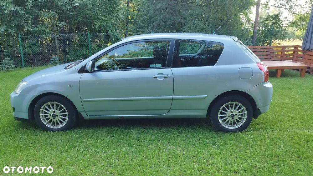 Toyota Corolla 1.6 VVT-i Sol - 10