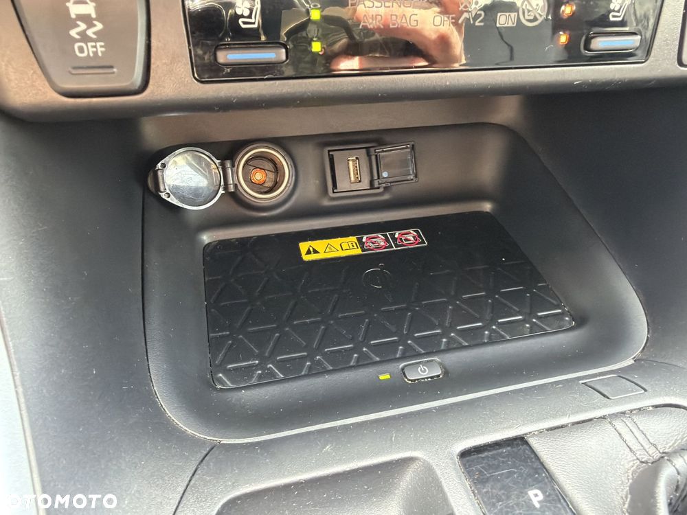 Toyota RAV4 - 19