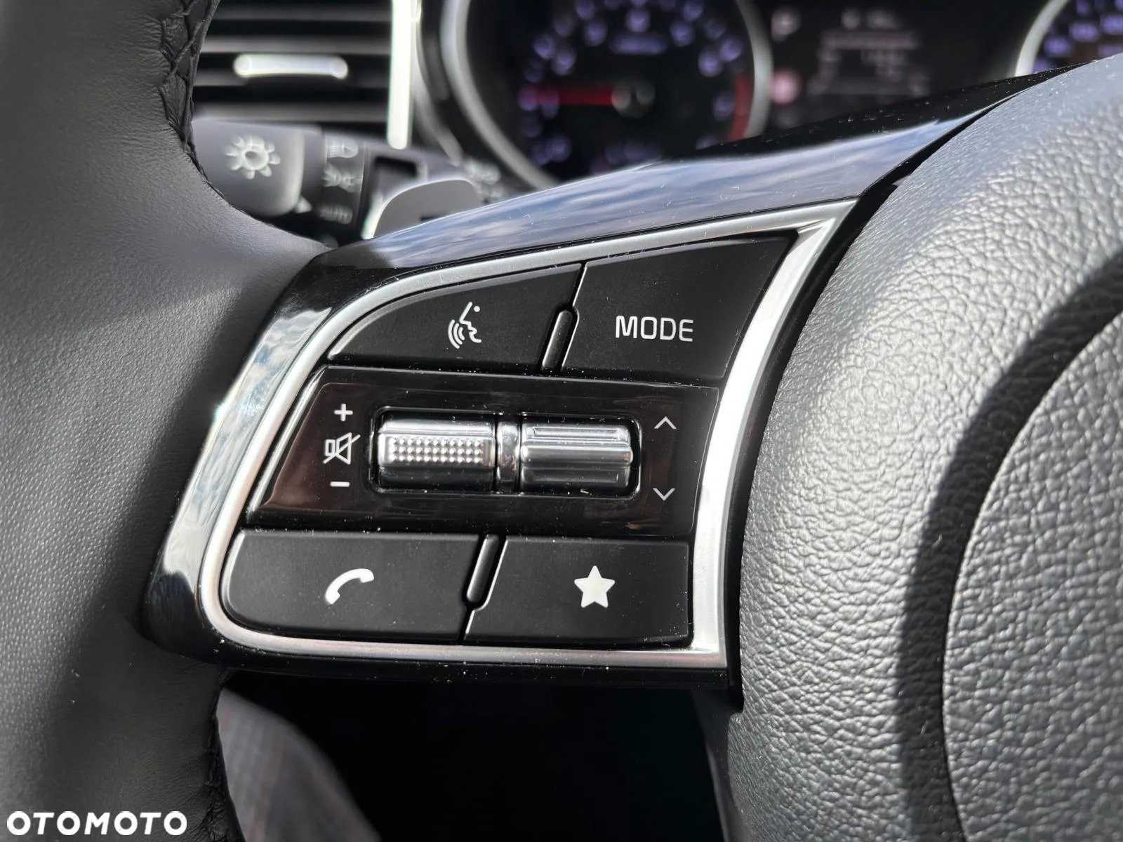 Kia Ceed 1.5 T-GDI Tribute DCT - 13