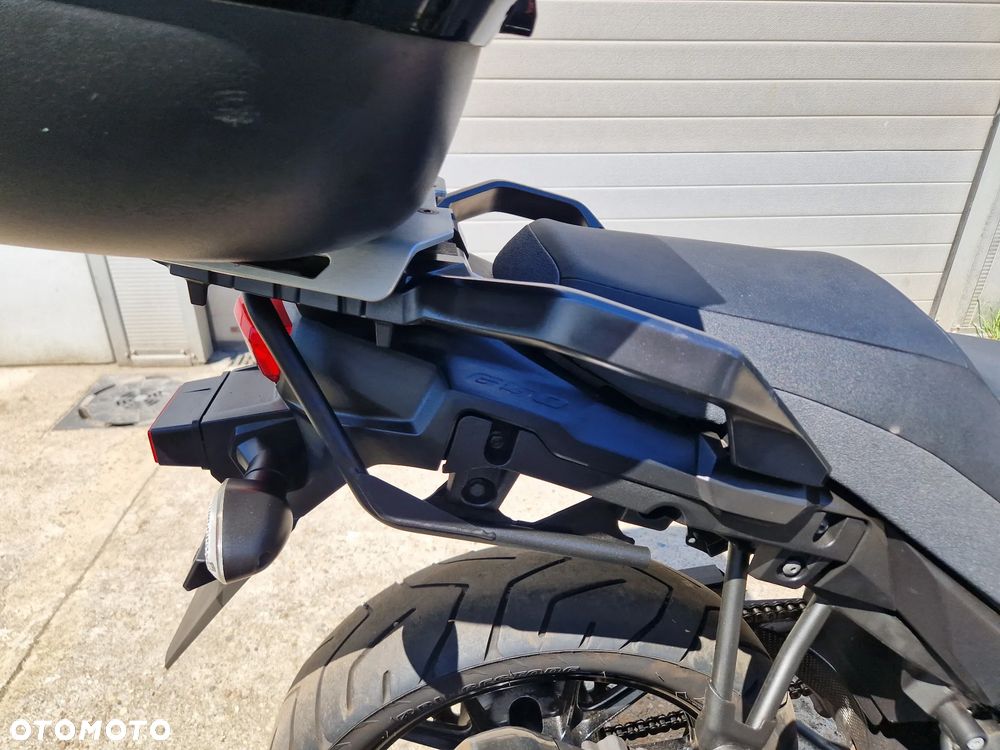 Suzuki V-STROM - 21