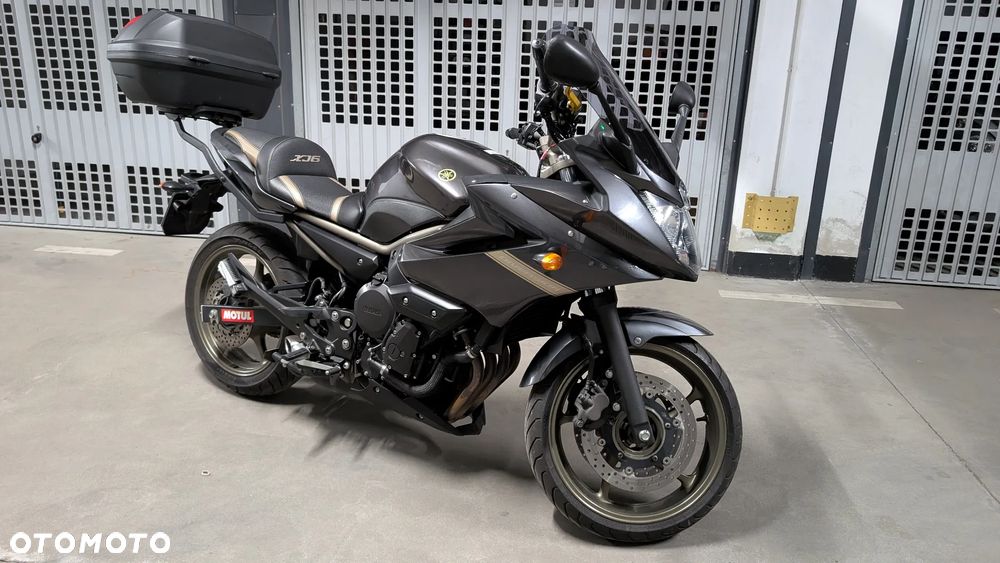 Yamaha XJ - 1