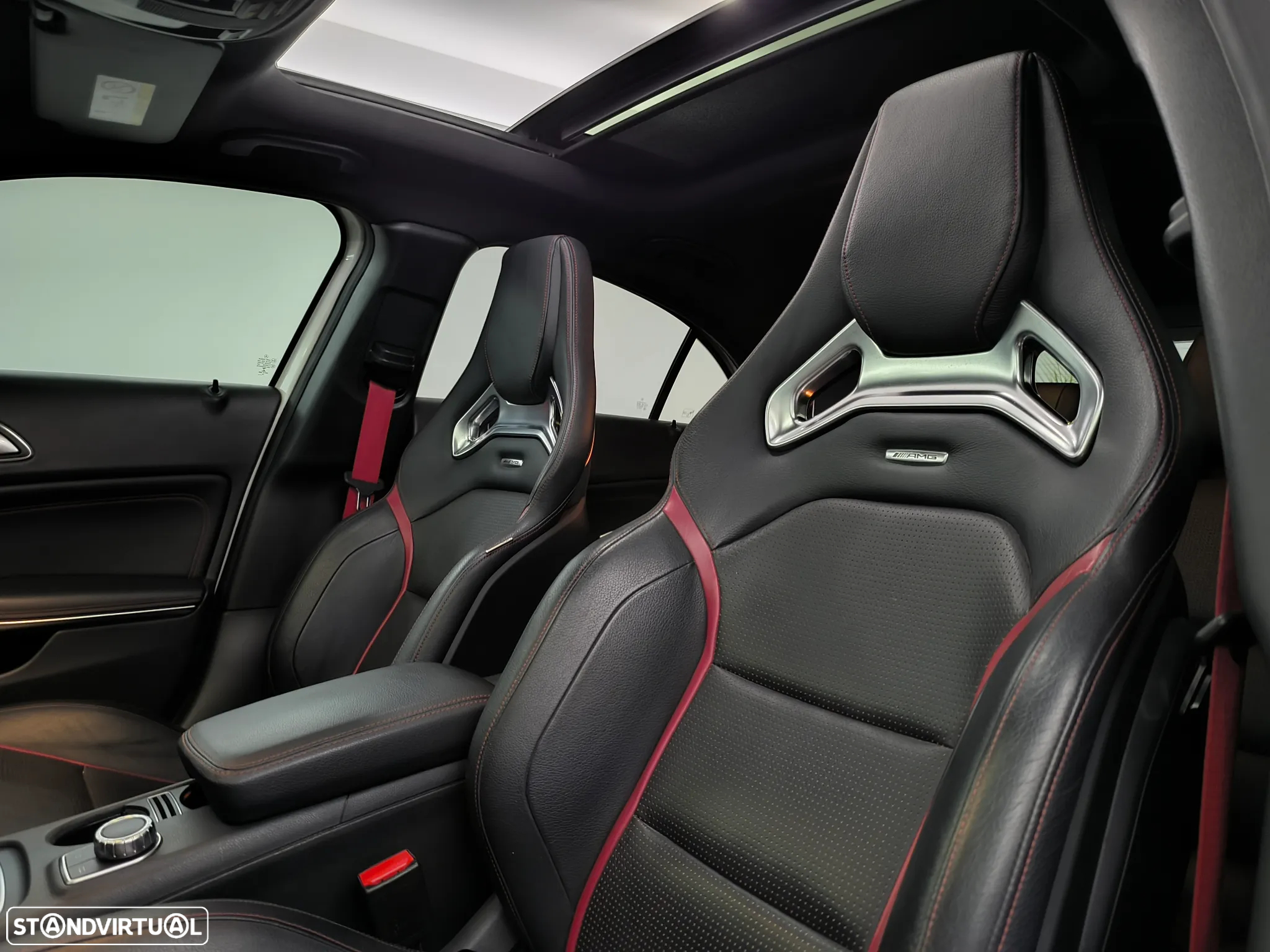 Mercedes-Benz A 45 AMG 4Matic Speedshift 7G-DCT - 27