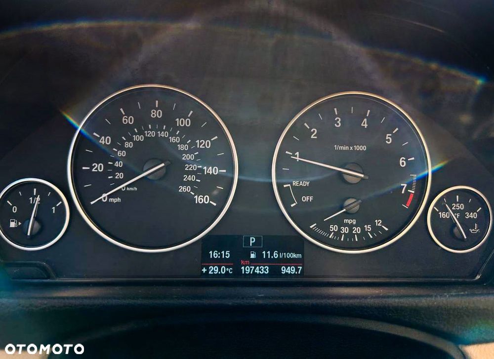 BMW Seria 3 328i xDrive - 11