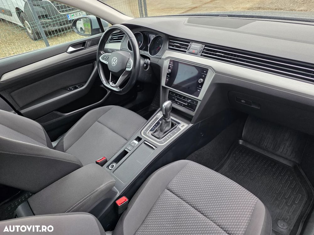 Volkswagen Passat 2.0 TDI DSG Comfortline - 15