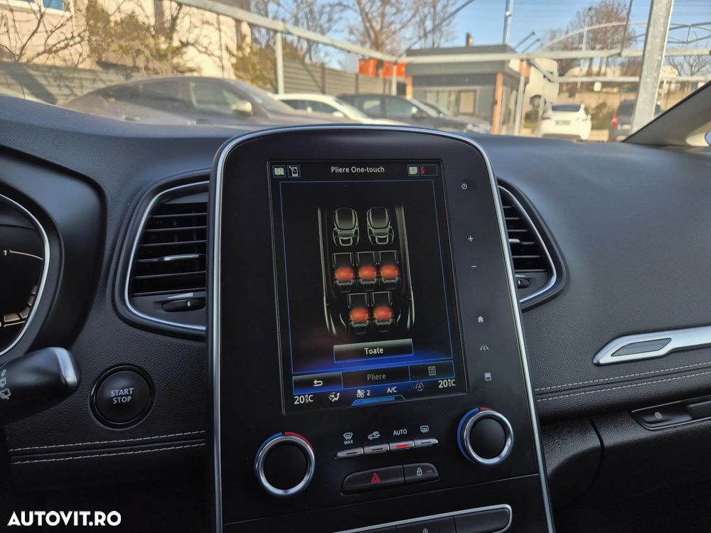 Renault Grand Scenic TCe 160 GPF EDC BLACK EDITION - 29