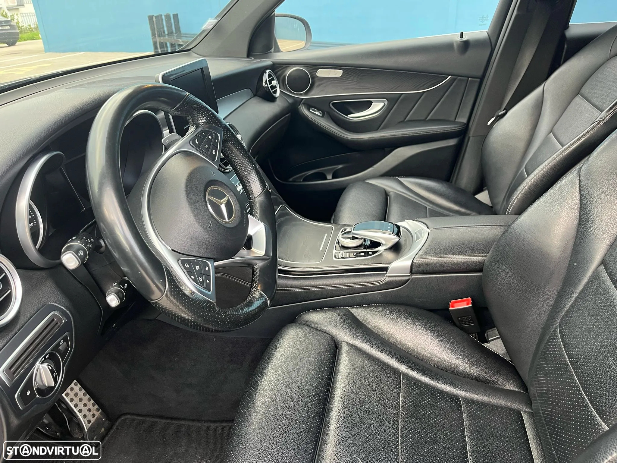 Mercedes-Benz GLC 220 d 4Matic 9G-TRONIC AMG Line - 18