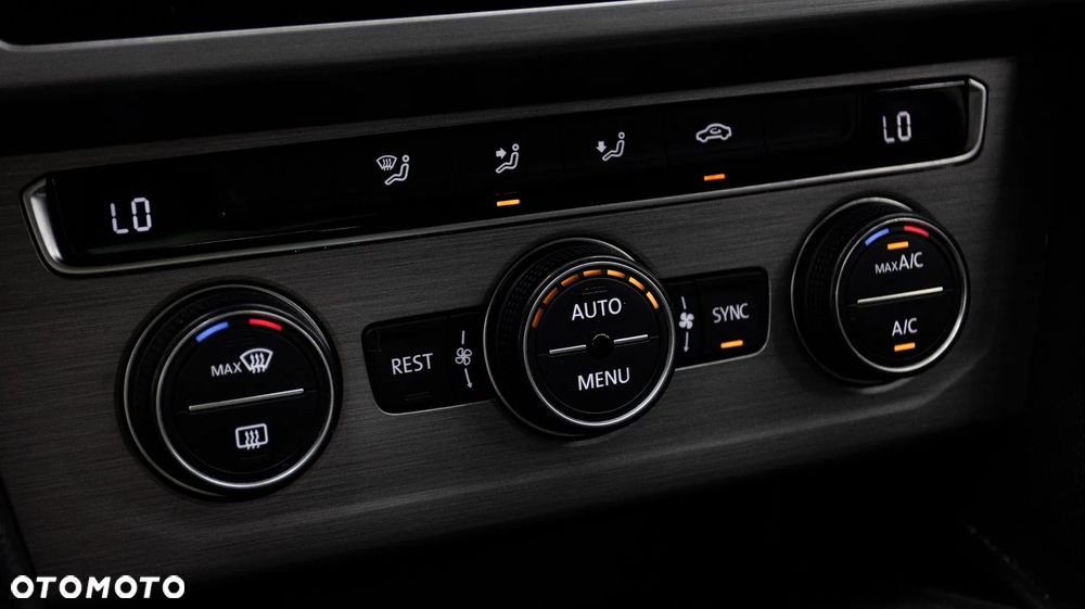 Volkswagen Passat 1.5 TSI EVO Essence DSG - 19