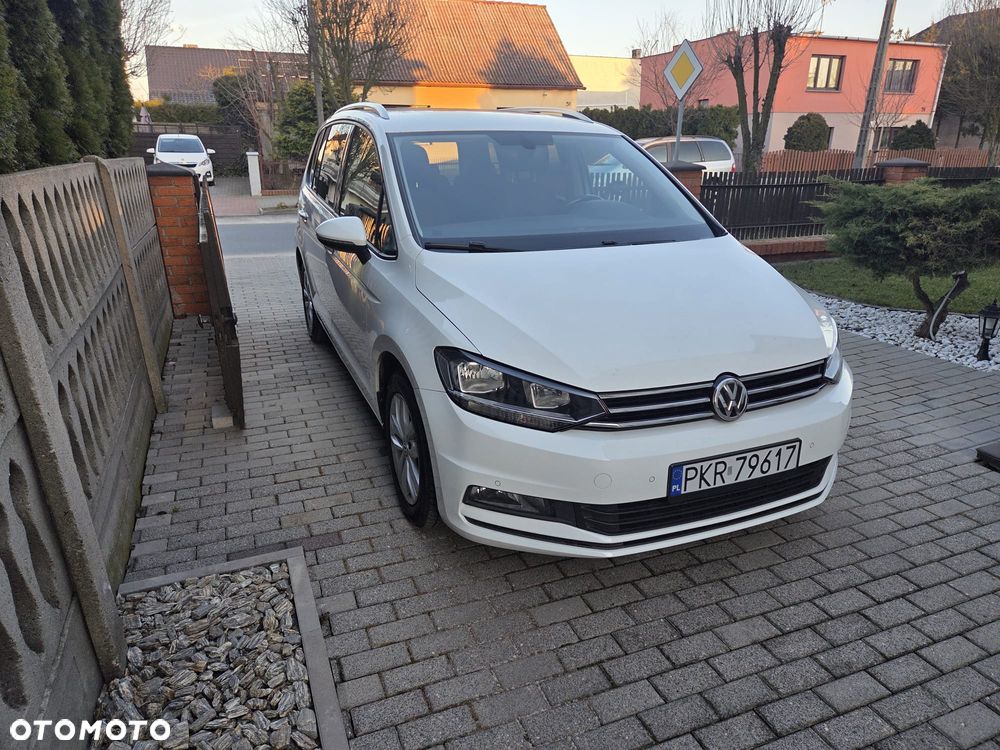 Volkswagen Touran - 2