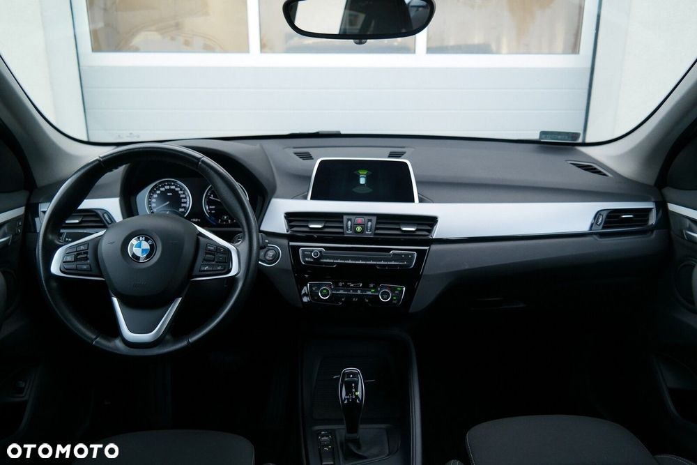 BMW X1 - 16