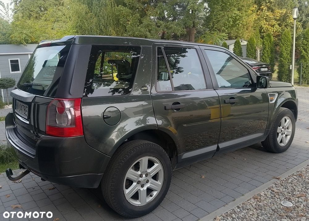 Land Rover Freelander 2008 photo 2