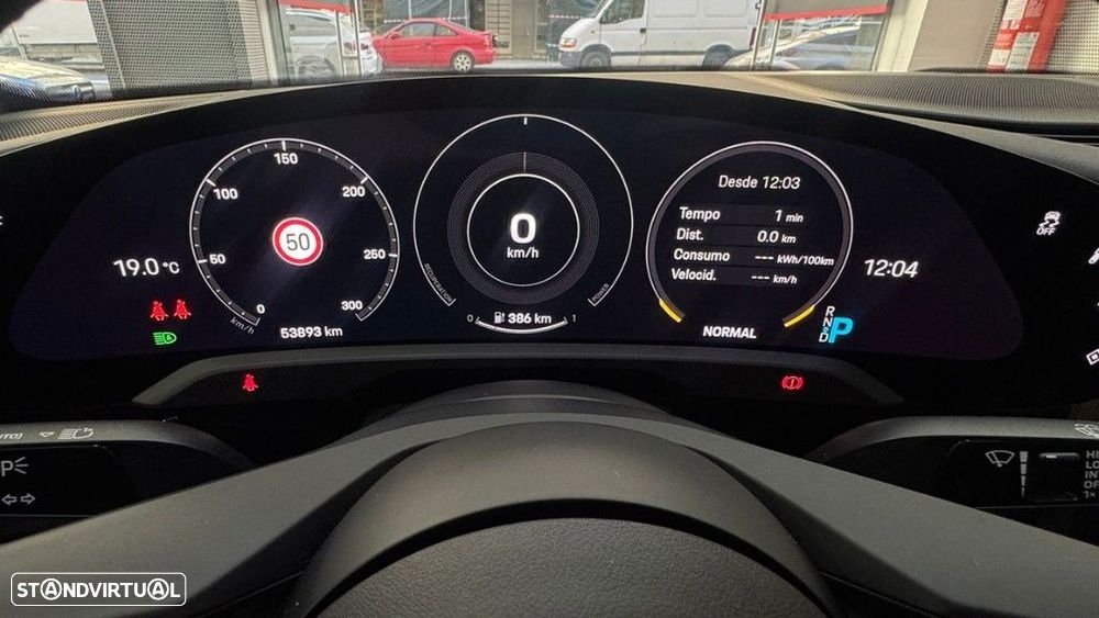 Porsche Taycan Standard - 20