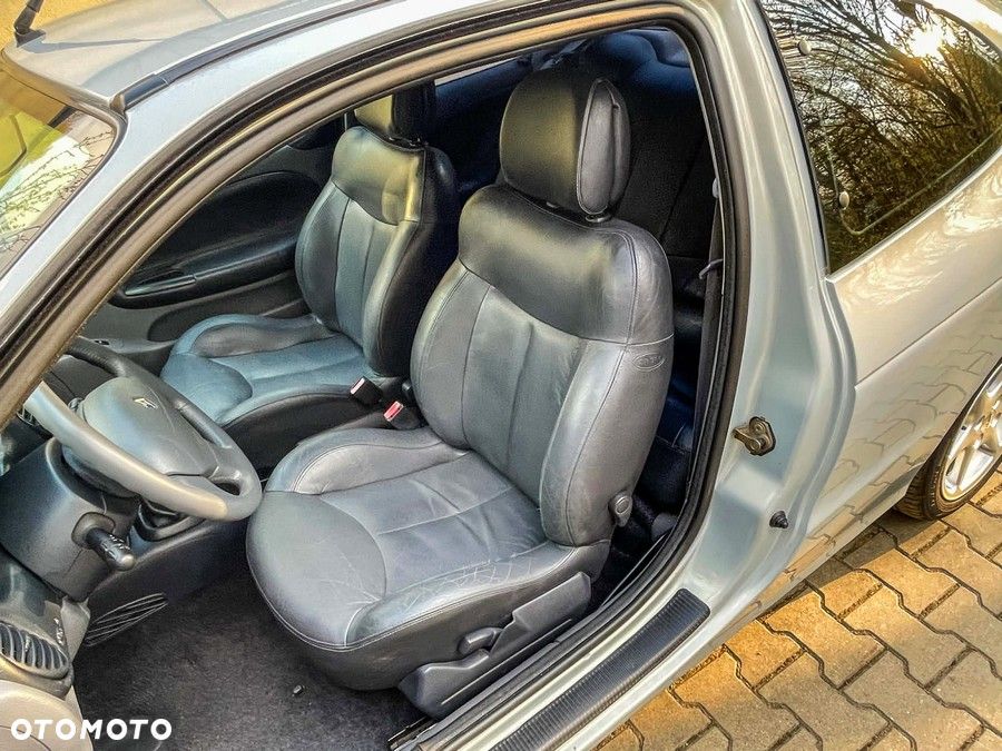 Renault Megane 1.6 - 13