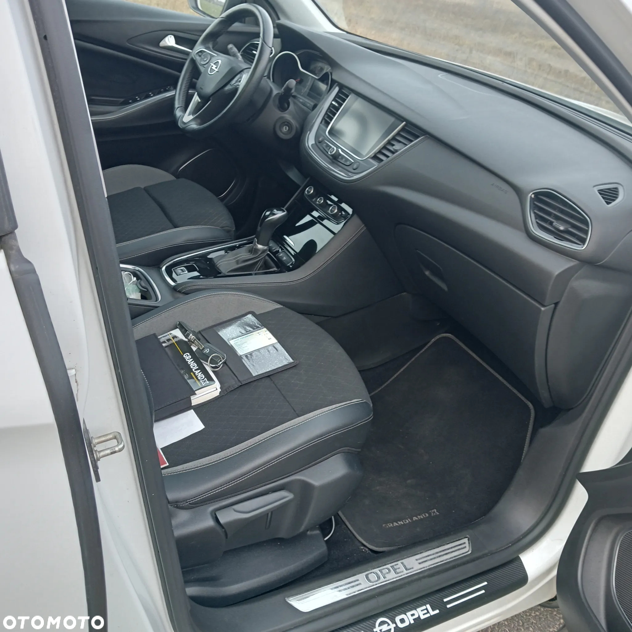 Opel Grandland X 1.2 T Enjoy S&S - 7