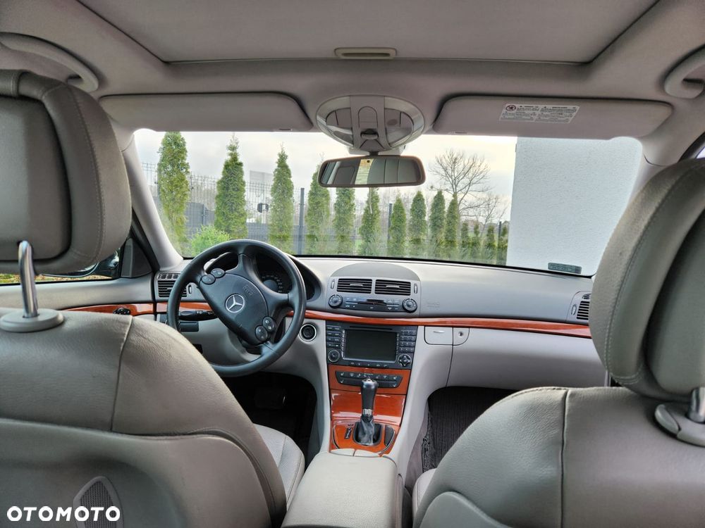 Mercedes-Benz Klasa E 280 CDI 4Matic Automatik Elegance DPF - 9