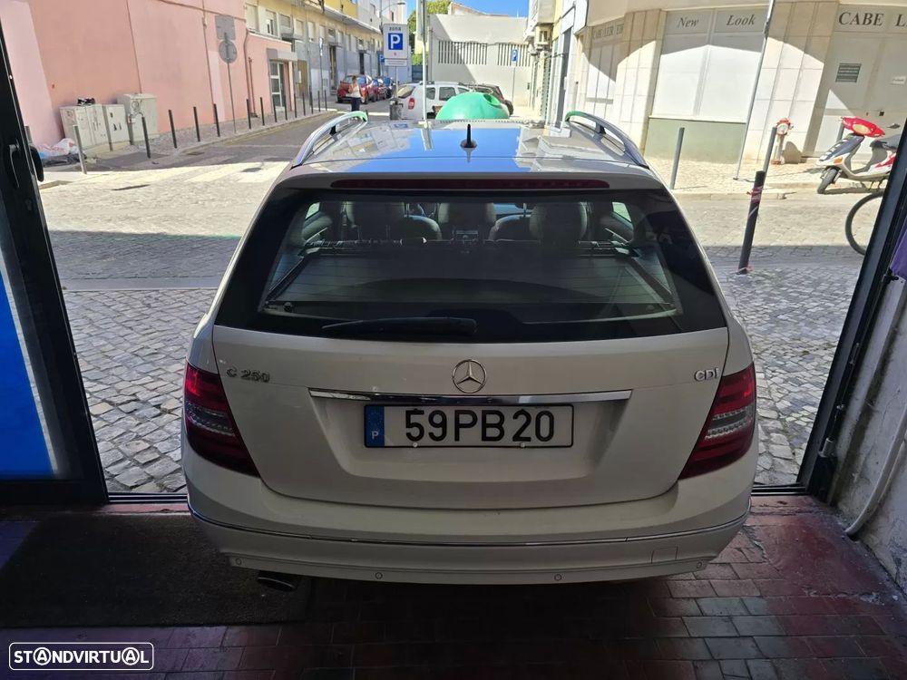 Mercedes-Benz C 250 - 7