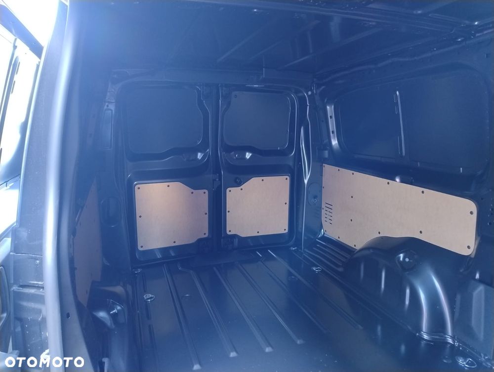 Opel VIVARO - 10
