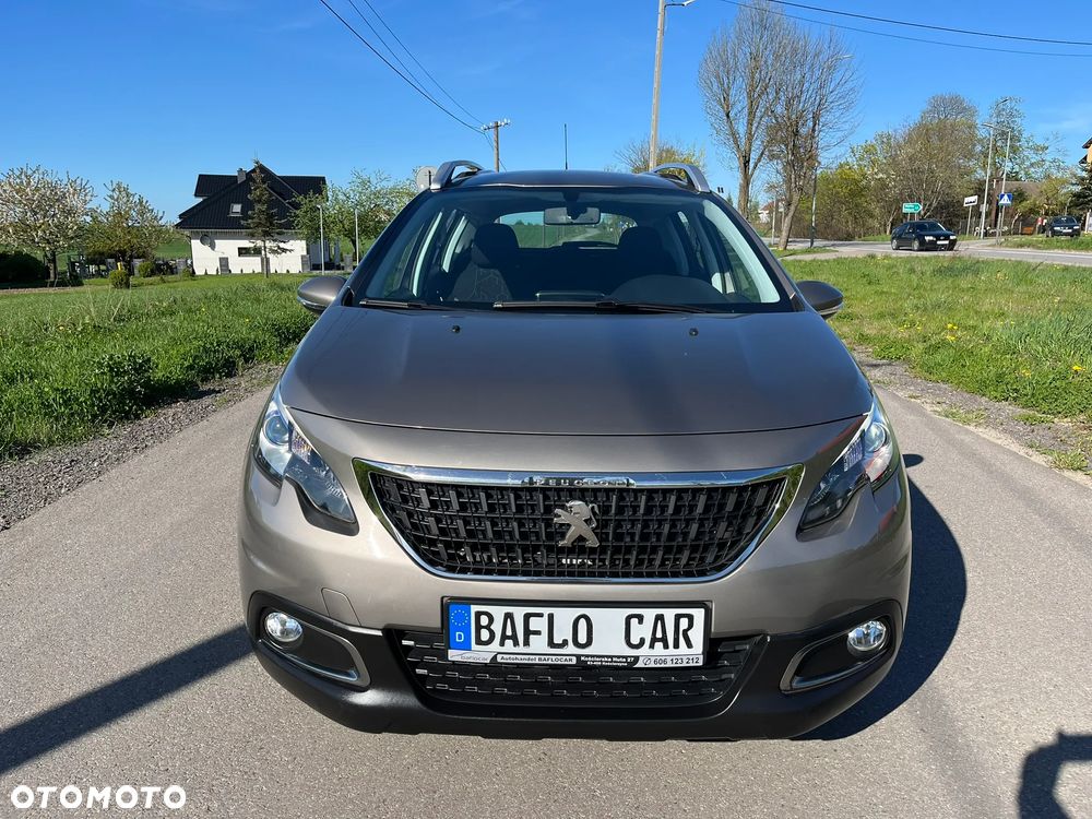 Peugeot 2008 1.2 Pure Tech GPF Style S&S EAT6 - 6