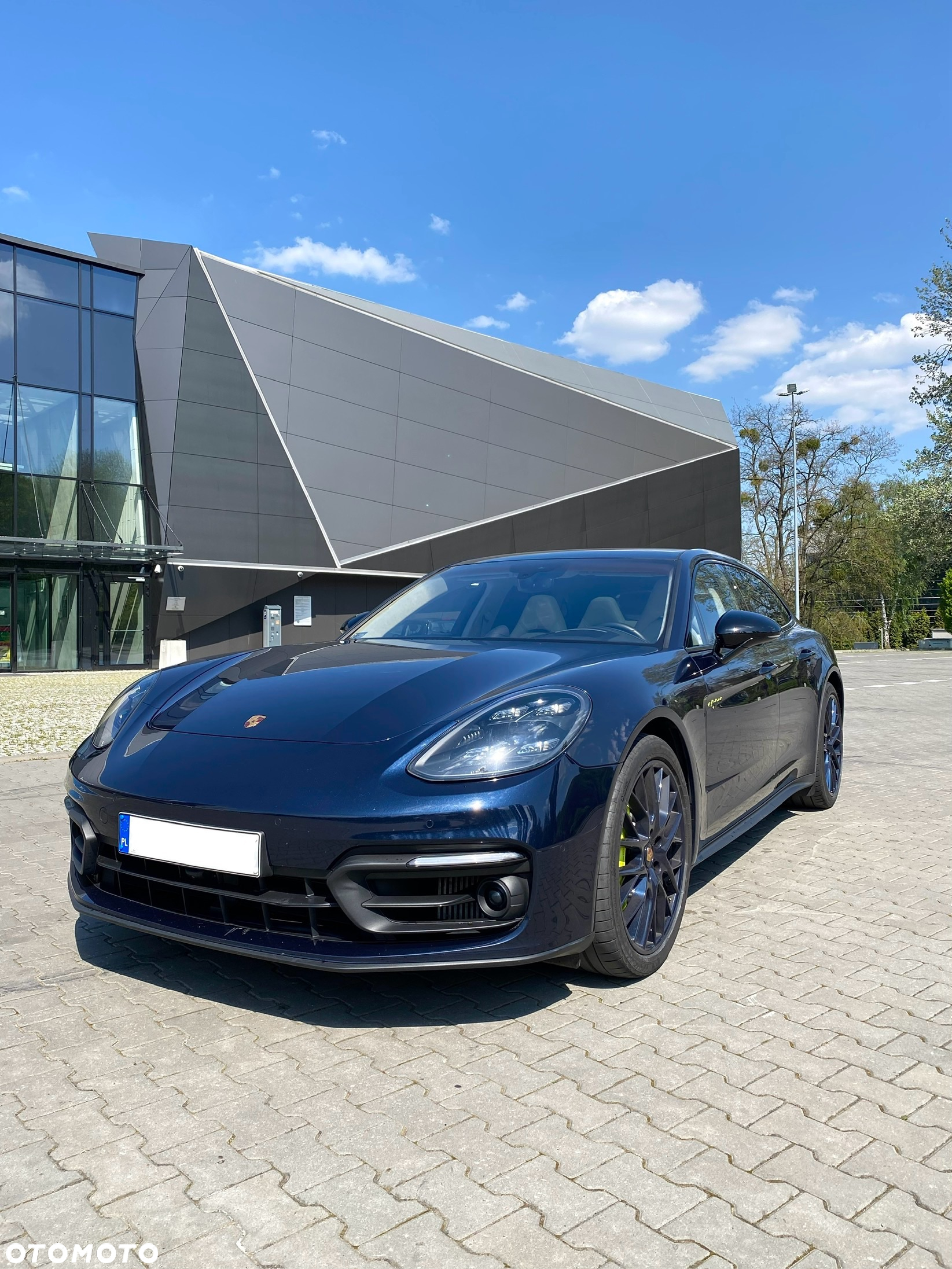 Porsche Panamera 4S E-Hybrid Sport Turismo - 2