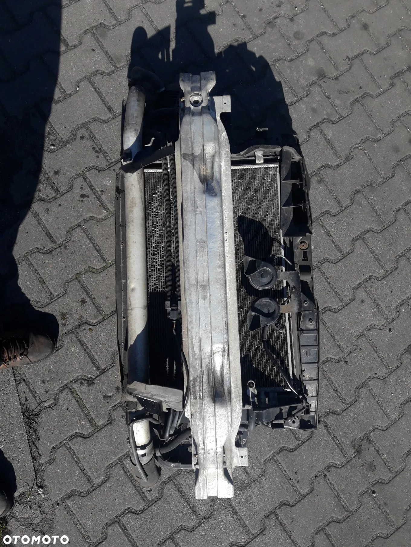 PAS PRZEDNI AUDI A6 C6 2.0 TFSI KPL - 3