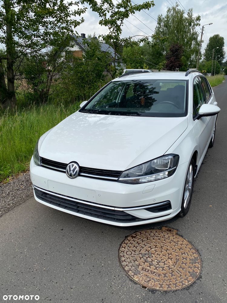 Volkswagen Golf 1.5 TSI BMT Evo Comfortline - 3