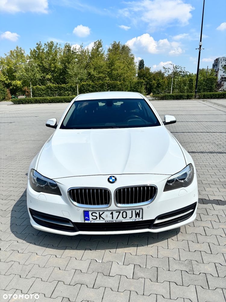BMW Seria 5 520d xDrive - 3