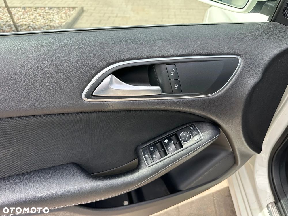 Mercedes-Benz Klasa B 180 CDI BlueEFFICIENCY Edition Style - 12