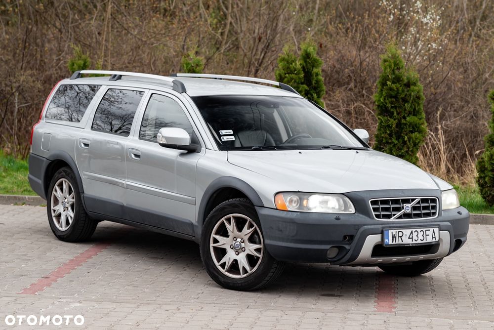 Volvo XC 70 D5 AWD Kinetic - 14