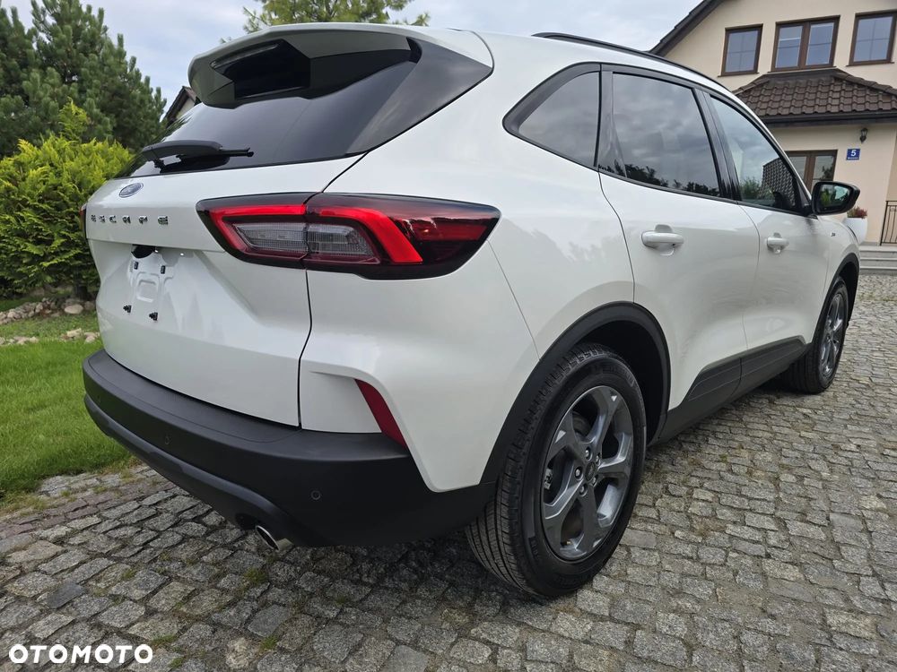 Ford Escape - 4
