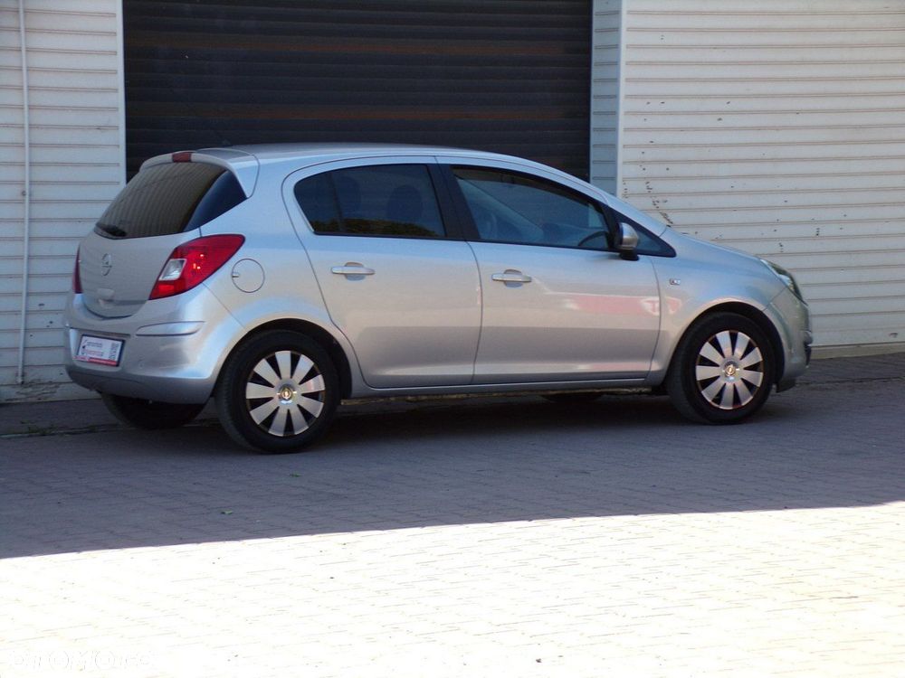 Opel Corsa - 3