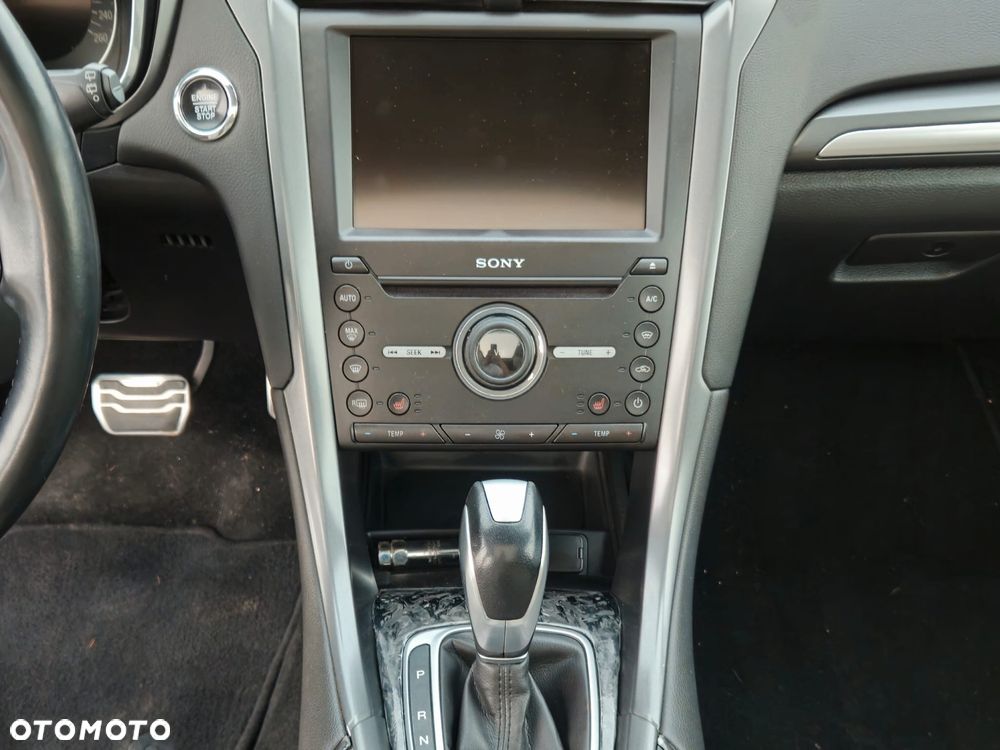 Ford Mondeo 2.0 EcoBoost ST-Line - 22