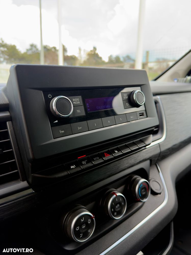 Renault Trafic 2.0 Blue dCi 150 S&S L2 8+1 Zen - 9