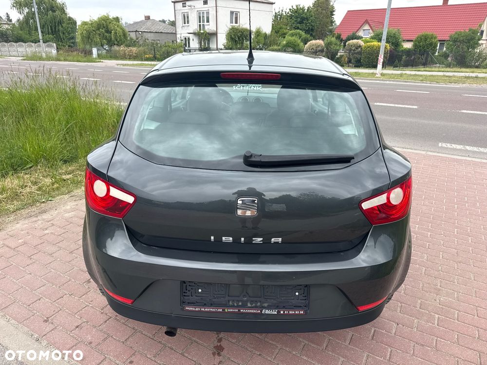 Seat Ibiza SC 1.6 16V Sport - 2