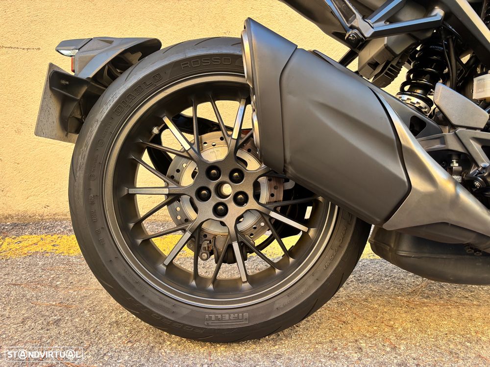 Honda CB 1000RA Black Edition - 13