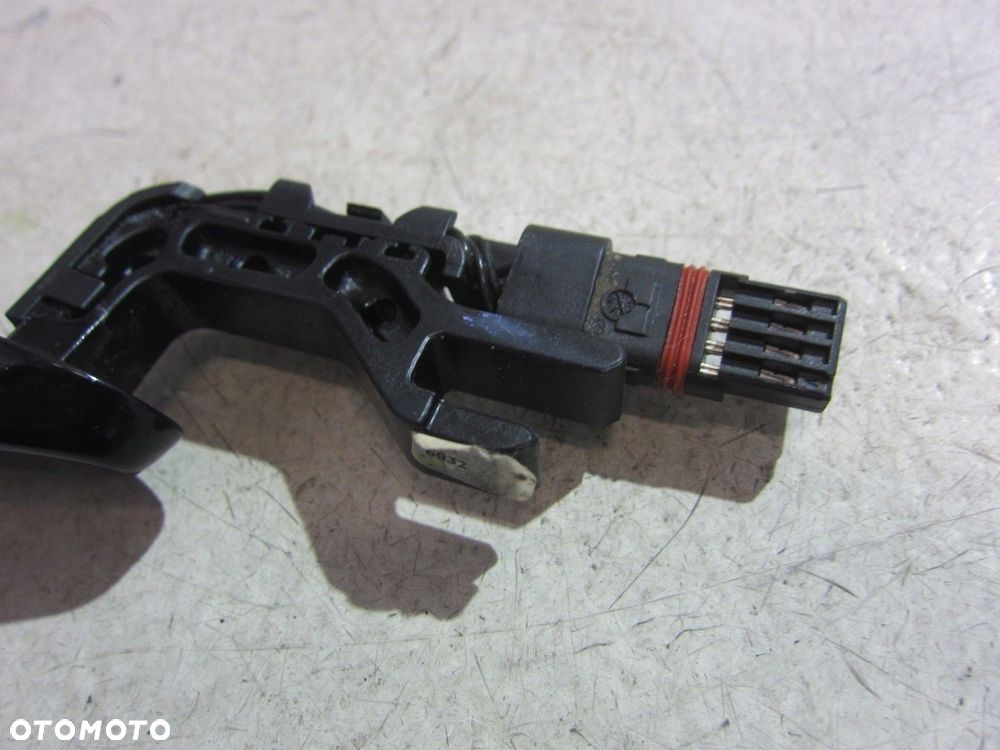 BMW F30 F20 KLAMKA PRAWA PRZÓD KEYLESS 7205872 668 - 3